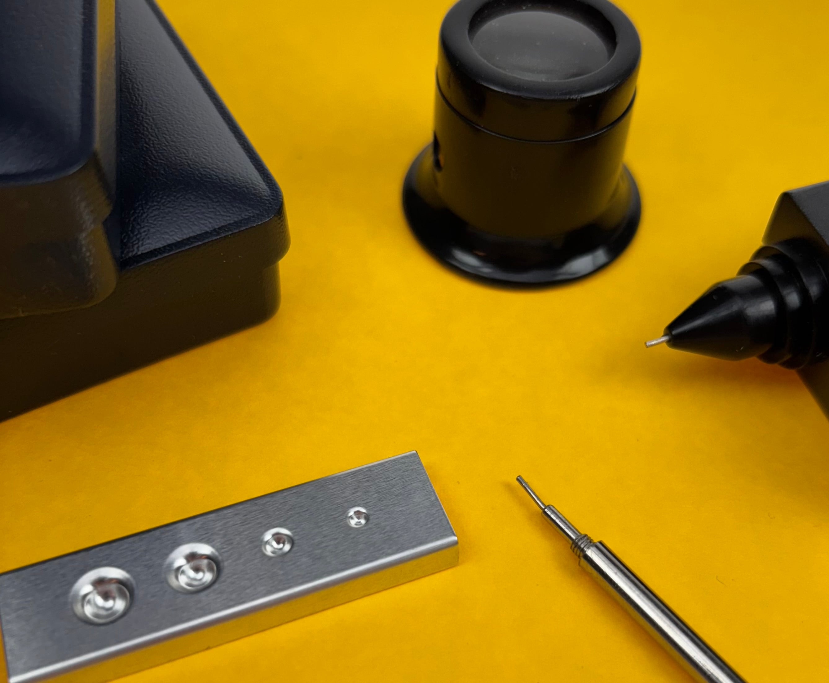 Schmuck richtig pflegen und aufbewahren