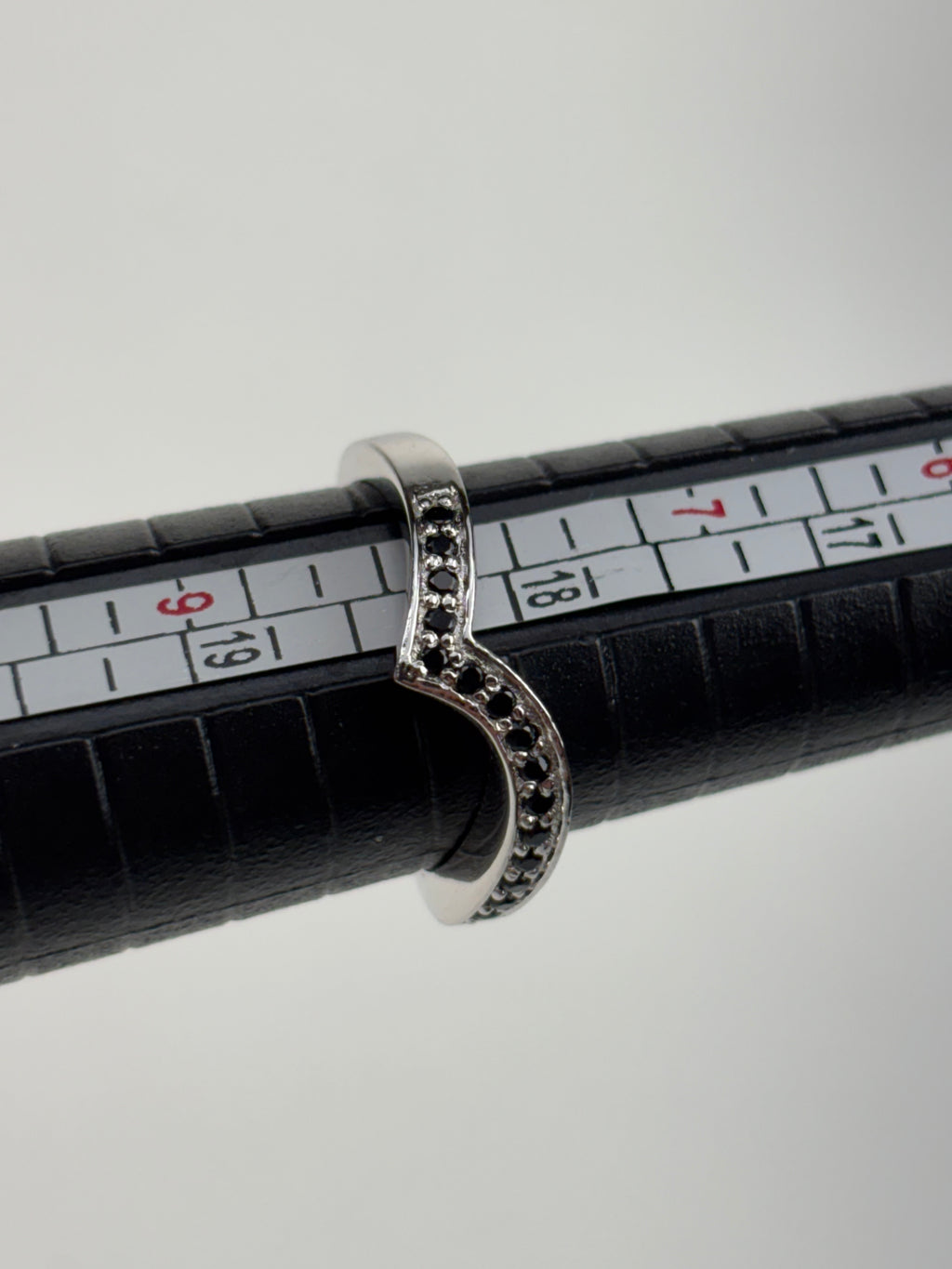 Verlobungsring Set mit schwarzen Moissaniten 5.37 Ct. / 925er Silber  Größe 8