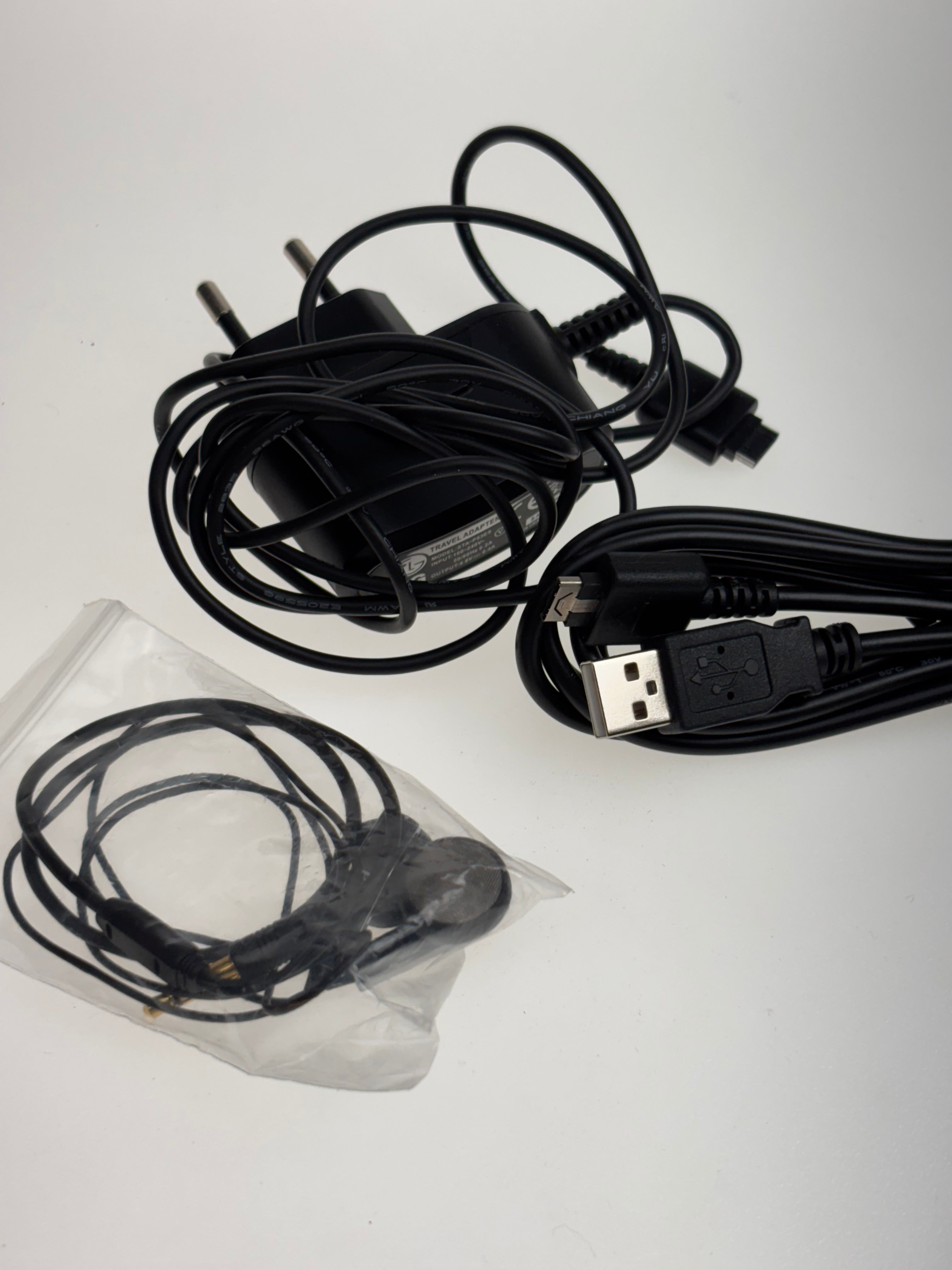 Prada x OLG Phone Full Set