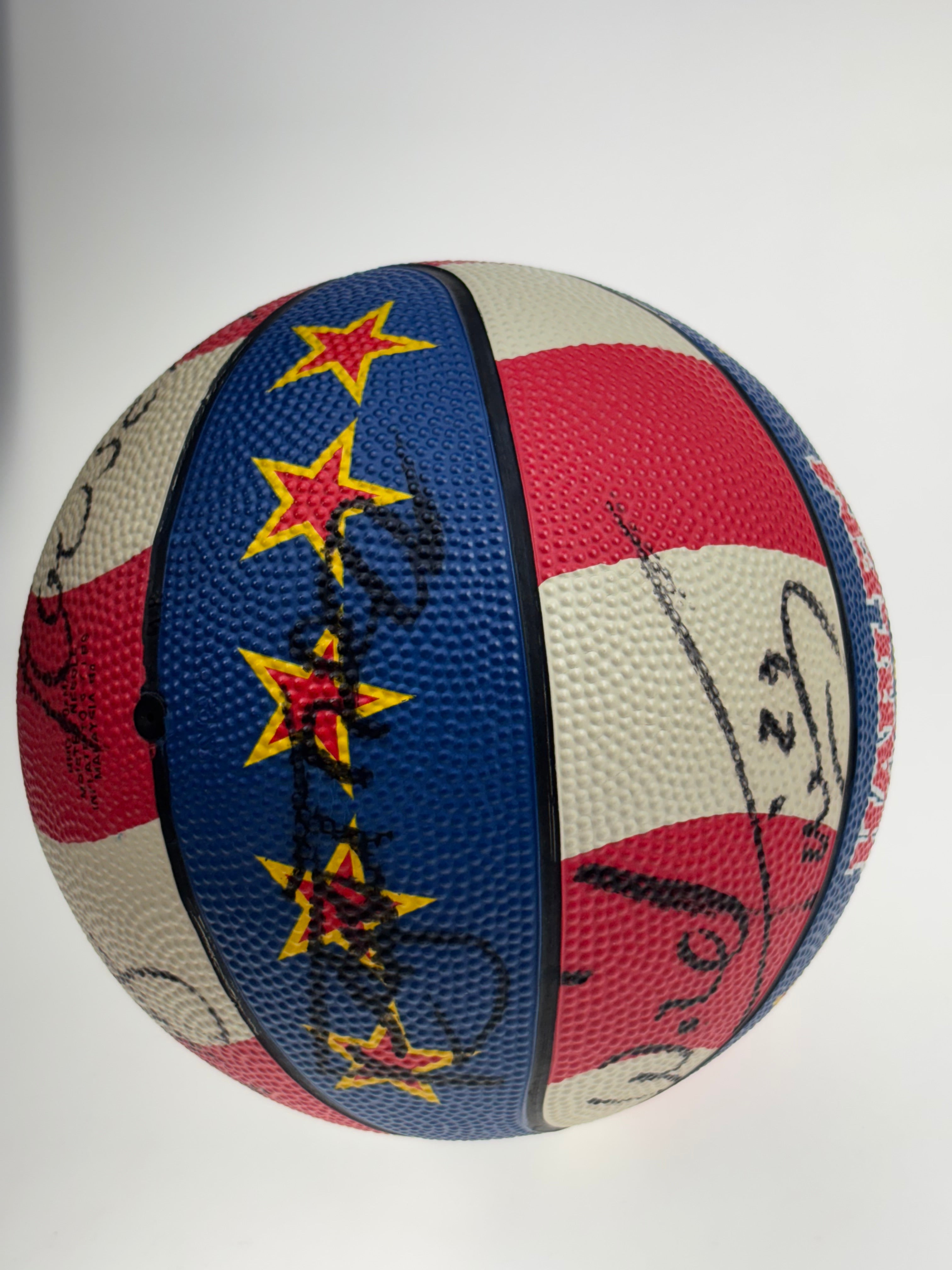 Harlem Globetrotters Basketball Signiert von 2006