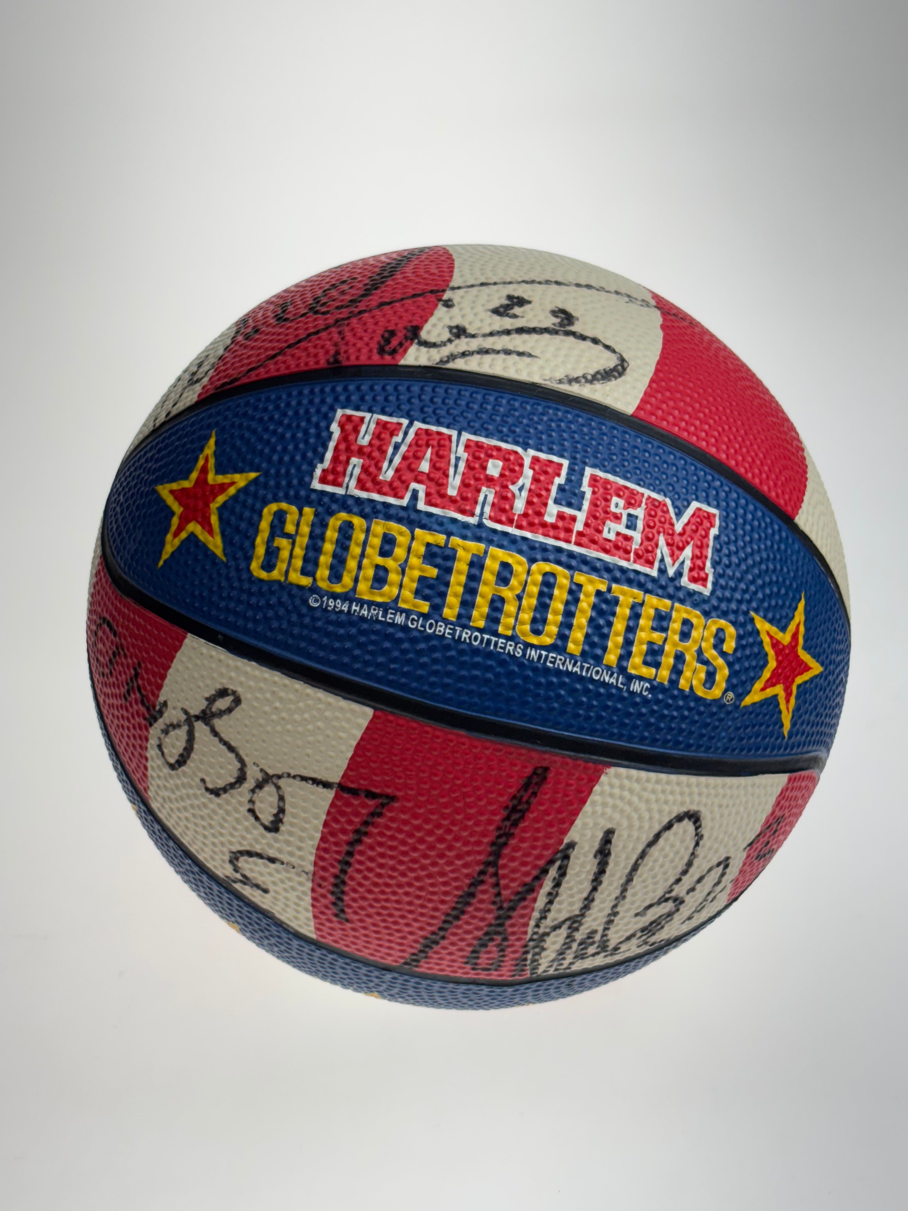 Harlem Globetrotters Basketball Signiert von 2006