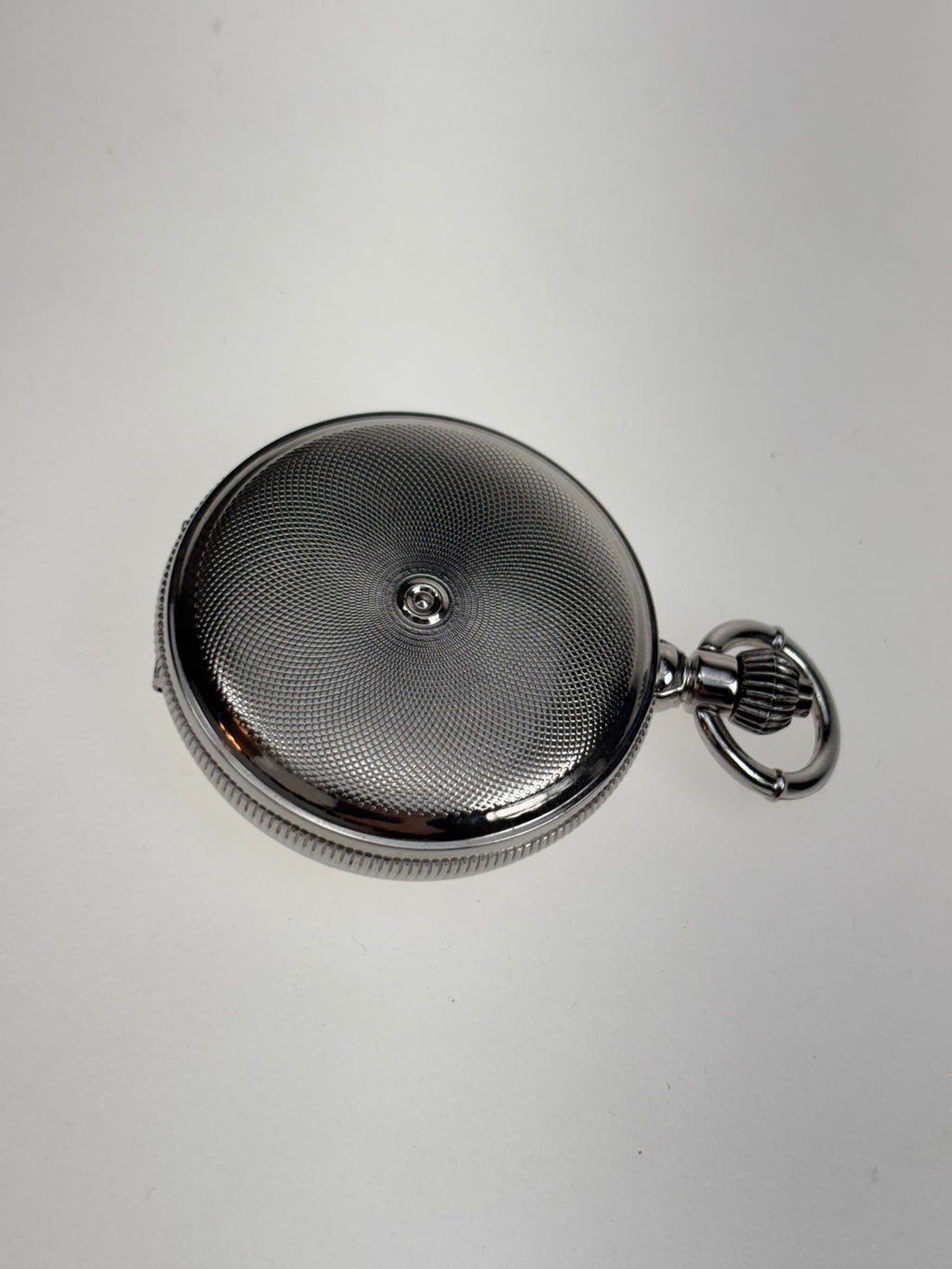 silberfarbige Taschenuhr mit pfiffigen Sichtfenster NOS