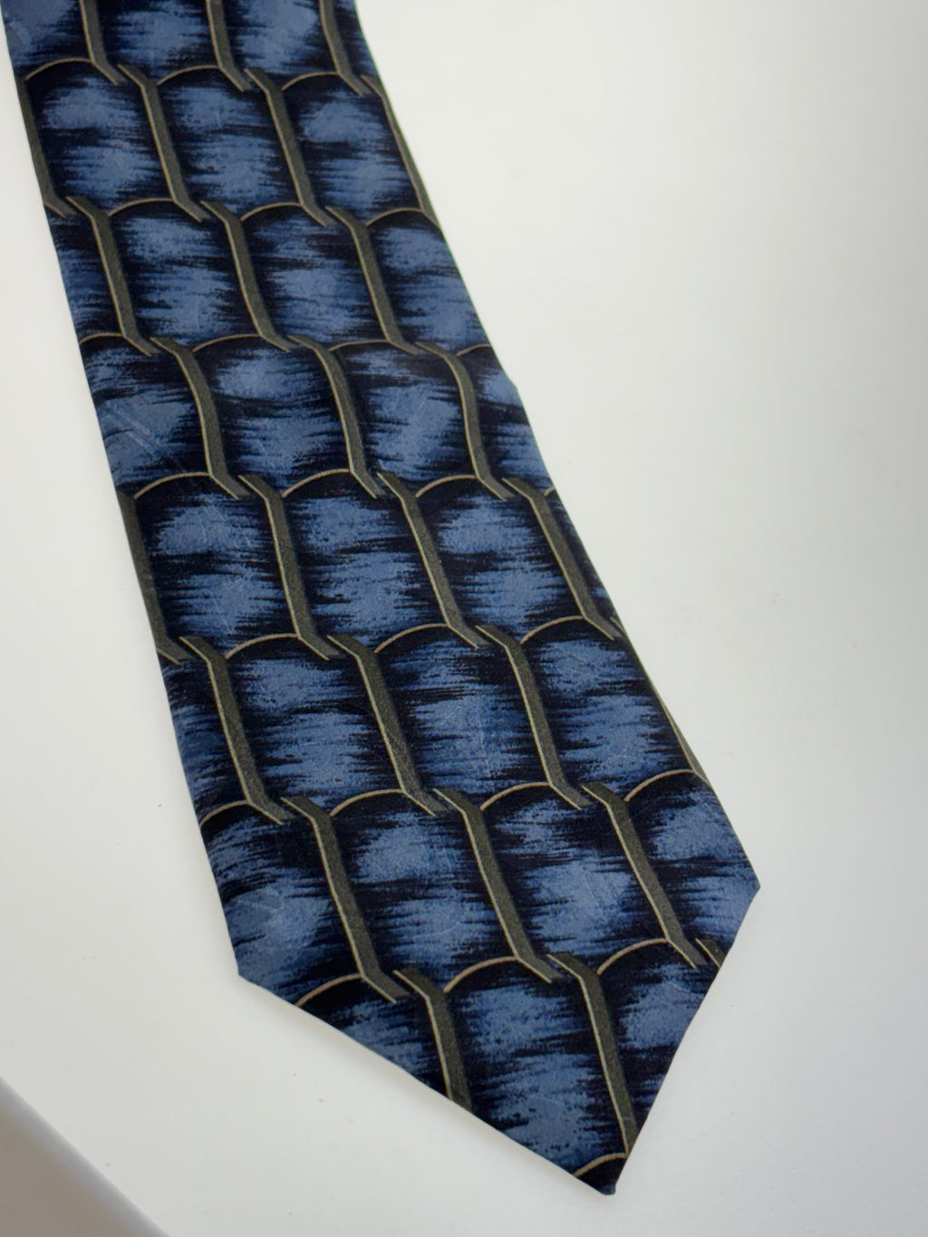 lebendige blaue Krawatte von Pfau 1885